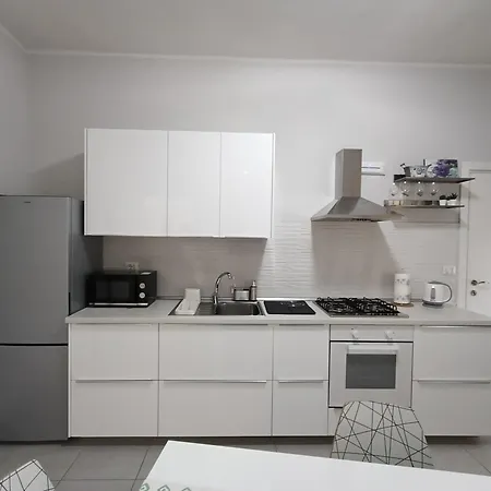 Alis Living - Quadrilocale Ampio A Apartament