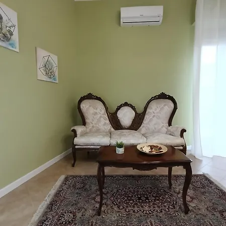 Апартаменты Alis Living - Quadrilocale Ampio A *