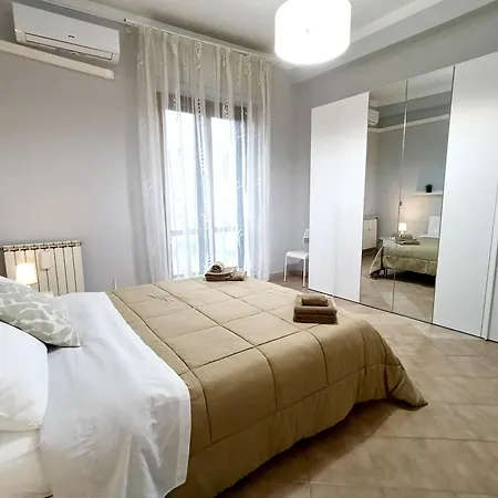 Alis Living - Quadrilocale Ampio A Катания