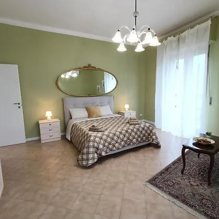 Alis Living - Quadrilocale Ampio A Катания